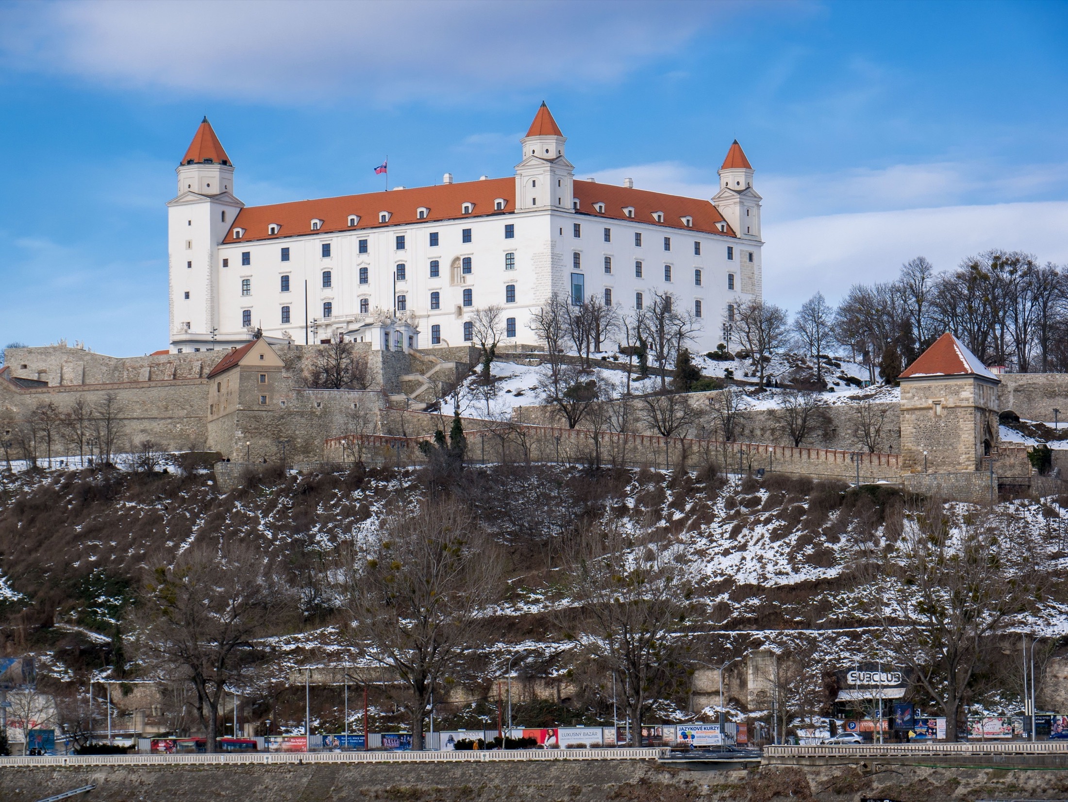 Братислава
